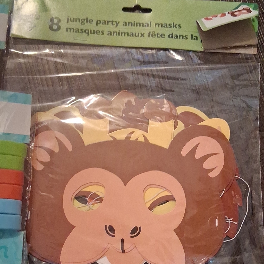 Kids' Wild Jungle Party Hat & Supplies Set -  Multicolor - Picture 4 of 12